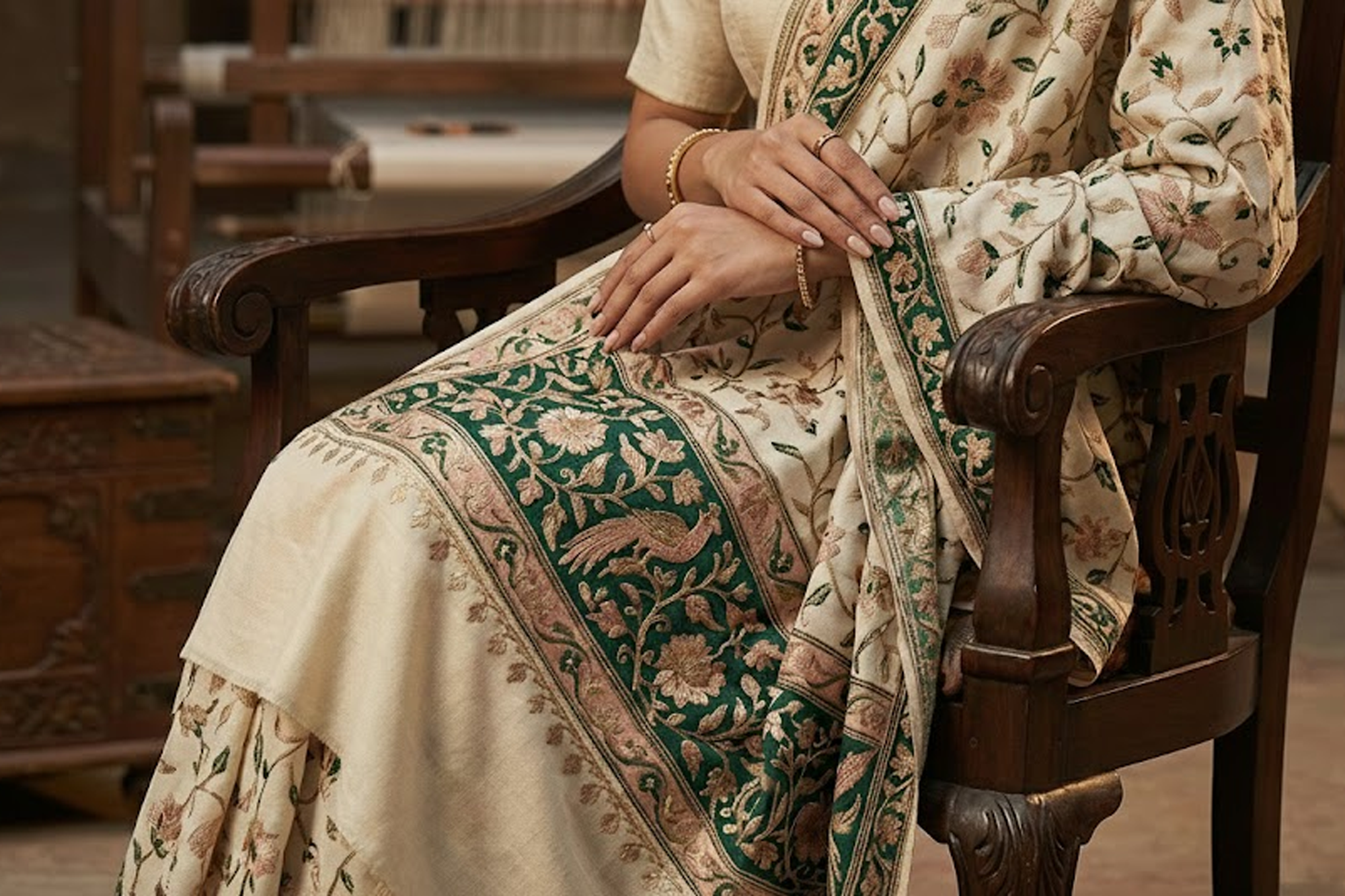 The Art of Gifting: Why a Hand-Embroidered Pashmina is the Only 