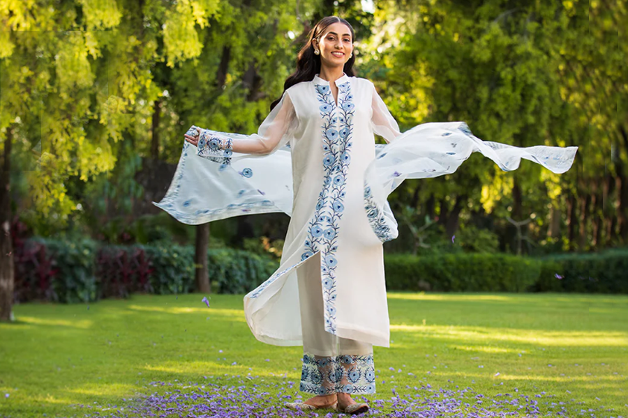 Unveiling the Charm of Pret Kashmiri Wear