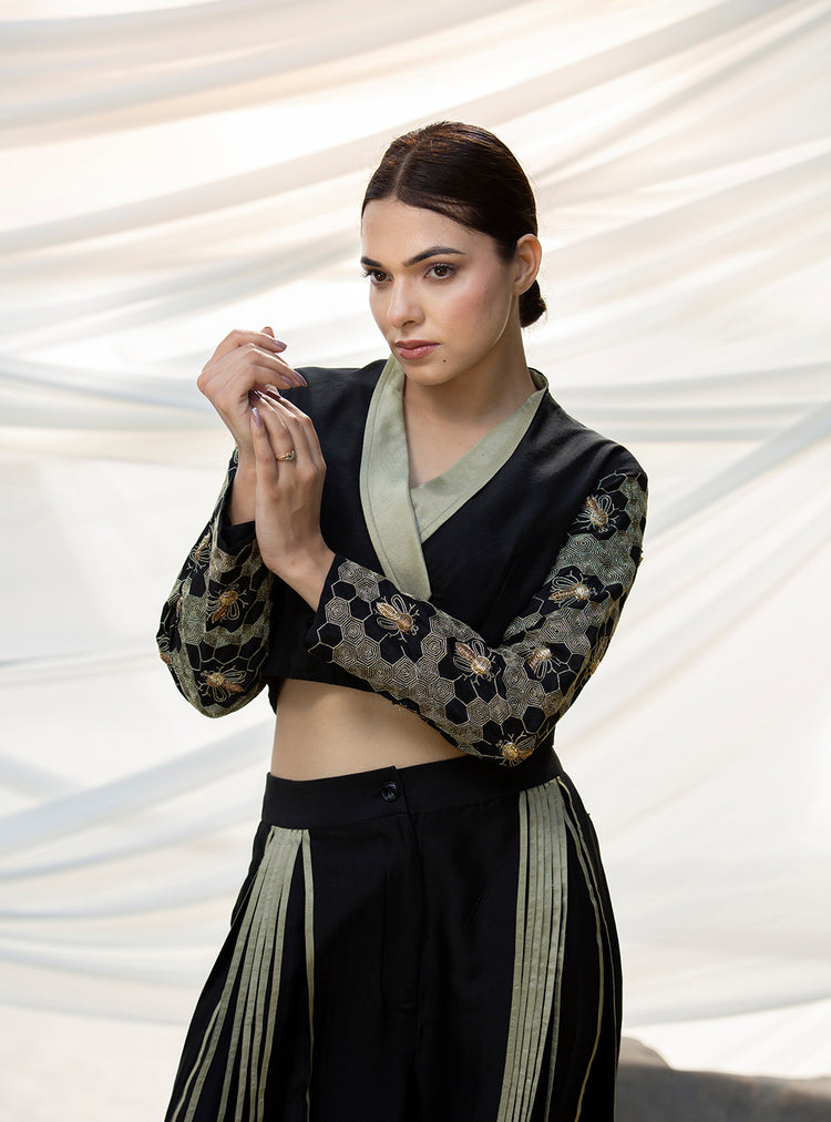 Noir Beehive Pleated Co-ord