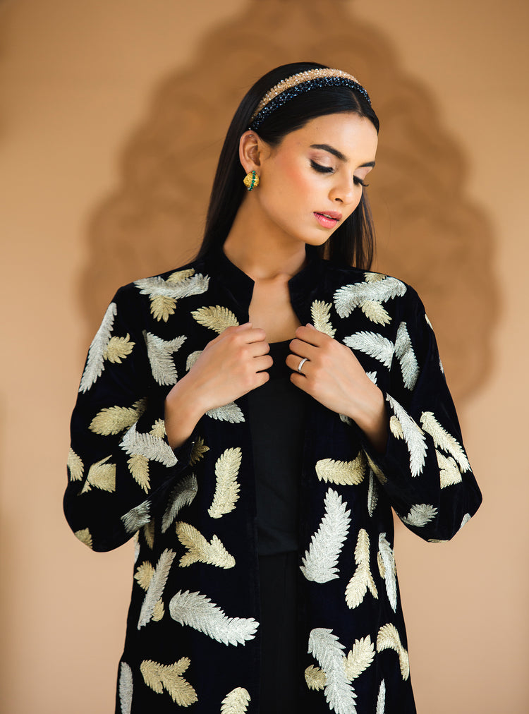 Midnight Majesty - velvera jacket
