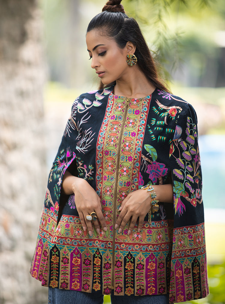 PRISMATIC PASHMINA CAPE